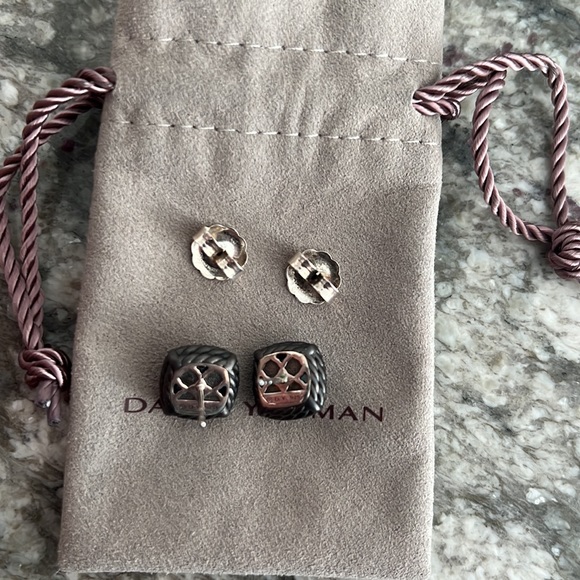 David Yurman blue topaz and Diamond chatelaine stud earrings - Picture 4 of 8